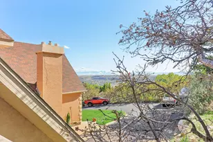 2686 E Bonneville Terrace Dr, Ogden, UT 84403 - Photo 39