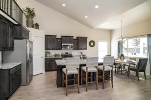 2513 W 840 N, Clinton, UT 84015 - Photo 7