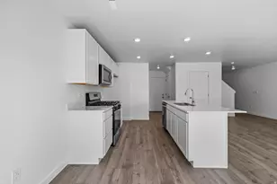 2117 S Wolverine Way, Washington, UT 84780 - Photo 11