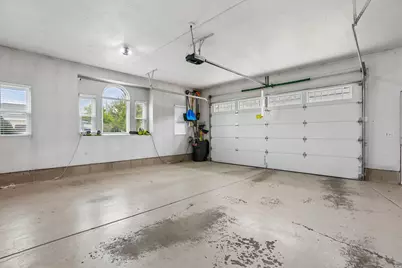 2764 E 25 S, Layton, UT 84040 - Photo 43