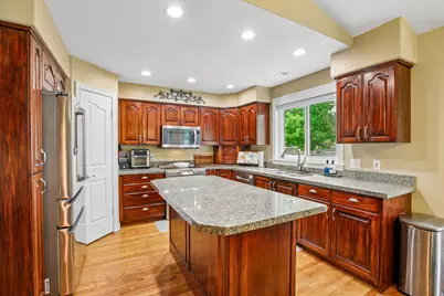 2764 E 25 S, Layton, UT 84040 - Photo 11