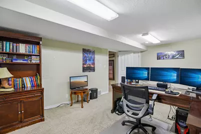 2764 E 25 S, Layton, UT 84040 - Photo 35