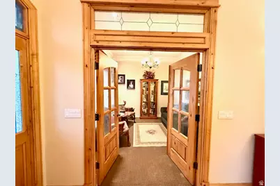 596 E 4190 N #5, Provo, UT 84604 - Photo 9