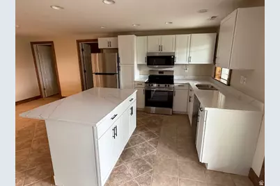 596 E 4190 N #5, Provo, UT 84604 - Photo 23