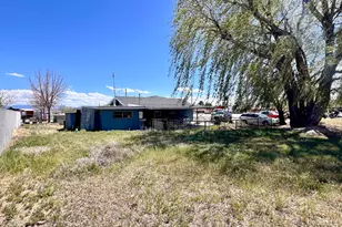 665 E Main St, Wellington, UT 84542 - Photo 15