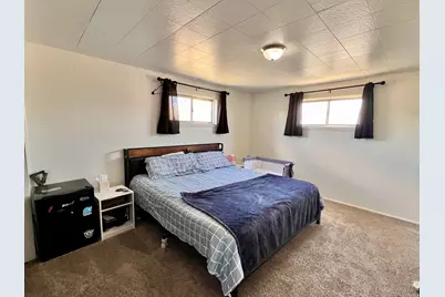 665 E Main St, Wellington, UT 84542 - Photo 5