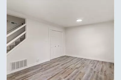 3885 Grandview Dr, Ogden, UT 84403 - Photo 17