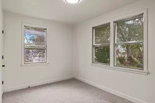 3885 Grandview Dr, Ogden, UT 84403 - Photo 11