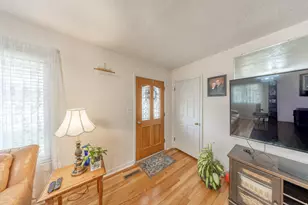 1887 W Myers Ln, Riverton, UT 84065 - Photo 7