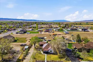 135 W 200 N, Centerfield, UT 84622 - Photo 3