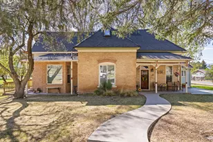 389 N 100 E, Spring City, UT 84662 - Photo 3