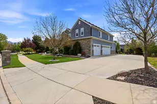 1229 W Peacock Midge Dr S, Bluffdale, UT 84065 - Photo 51