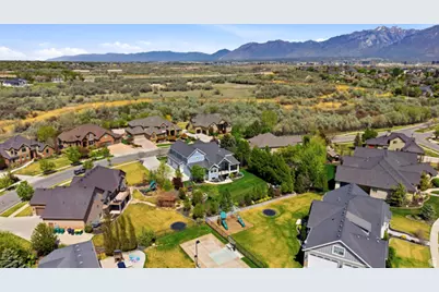 1229 W Peacock Midge Dr S, Bluffdale, UT 84065 - Photo 67