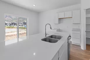 2013 E Dorset Wy, Salem, UT 84653 - Photo 5