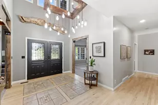 5 Quietwood Ln, Sandy, UT 84092 - Photo 9