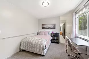 5 Quietwood Ln, Sandy, UT 84092 - Photo 29