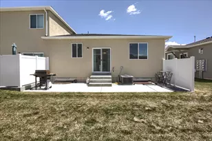 200 W 1200 S, Tremonton, UT 84337 - Photo 27