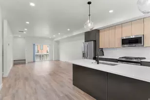 527 W 620 N, Centerville, UT 84014 - Photo 3