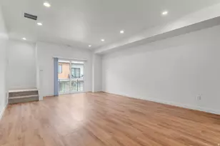 527 W 620 N, Centerville, UT 84014 - Photo 5