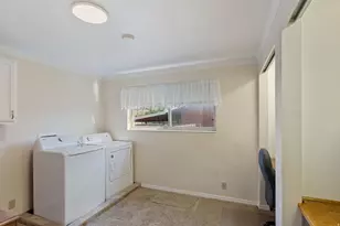 834 N 750 E, Bountiful, UT 84010 - Photo 13