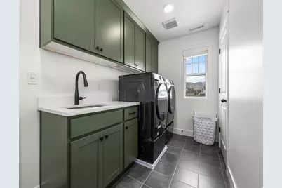 11292 S Aqua St W, South Jordan, UT 84009 - Photo 15