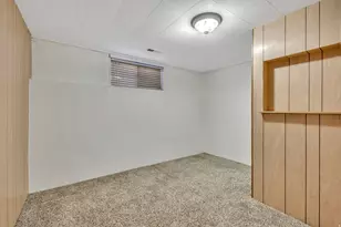 5725 S 4060 W, Kearns, UT 84118 - Photo 19