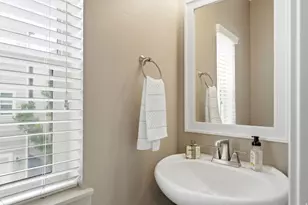 91 N Rio Grand Ave, Farmington, UT 84025 - Photo 15