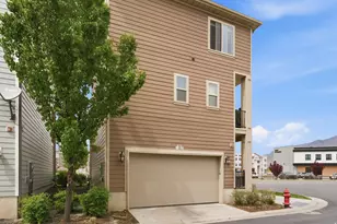 91 N Rio Grand Ave, Farmington, UT 84025 - Photo 29