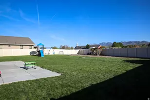 735 S Hillcrest Loop, Malad City, ID 83252 - Photo 9