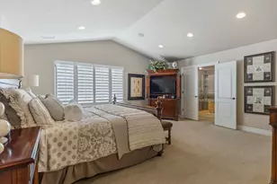 1074 E Black Forest Dr S, Sandy, UT 84094 - Photo 19