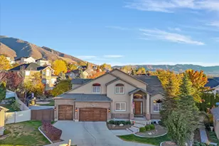 1074 E Black Forest Dr S, Sandy, UT 84094 - Photo 57
