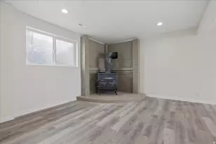 556 Kimball Dr, Layton, UT 84041 - Photo 17