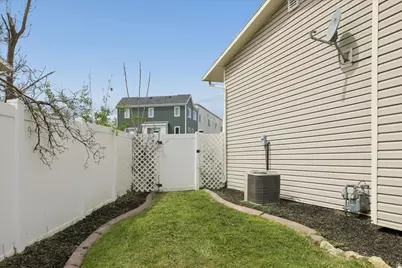 556 Kimball Dr, Layton, UT 84041 - Photo 35
