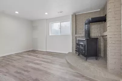 556 Kimball Dr, Layton, UT 84041 - Photo 15