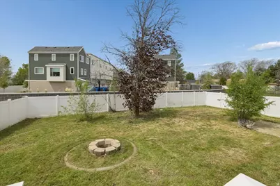 556 Kimball Dr, Layton, UT 84041 - Photo 29