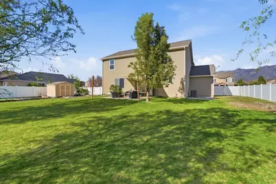 476 S Windcrest Way, Kaysville, UT 84037 - Photo 43