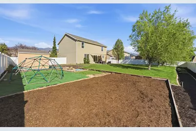 476 S Windcrest Way, Kaysville, UT 84037 - Photo 41