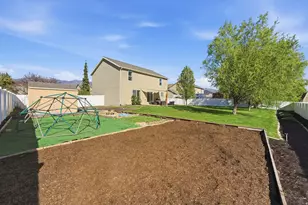476 S Windcrest Way, Kaysville, UT 84037 - Photo 41