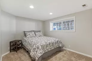 9714 S 575 E, Sandy, UT 84070 - Photo 29