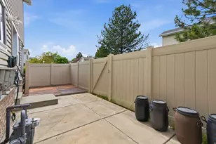178 E Freedom Ln S, Ogden, UT 84401 - Photo 25