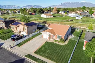 5896 S 3950 W, Roy, UT 84067 - Photo 29