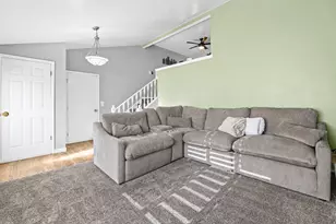 5896 S 3950 W, Roy, UT 84067 - Photo 3