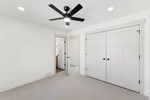 252 N Main St, Bountiful, UT 84010 - Photo 21