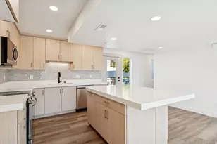 256 N Main St, Bountiful, UT 84010 - Photo 9