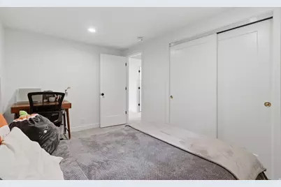 2508 E Robidoux Rd S, Sandy, UT 84093 - Photo 35