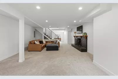 2508 E Robidoux Rd S, Sandy, UT 84093 - Photo 31