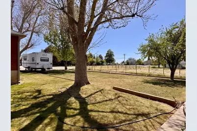 160 W 300 N, Fillmore, UT 84631 - Photo 41