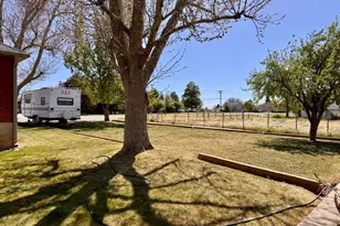160 W 300 N, Fillmore, UT 84631 - Photo 41