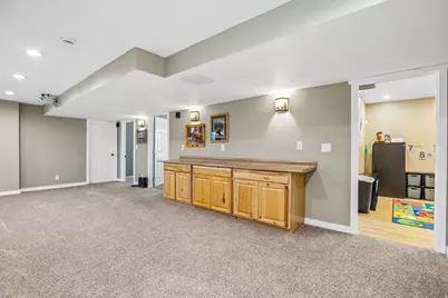 2464 E Autumn Dr, Eagle Mountain, UT 84005 - Photo 29