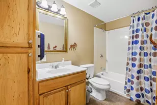 2464 E Autumn Dr, Eagle Mountain, UT 84005 - Photo 31